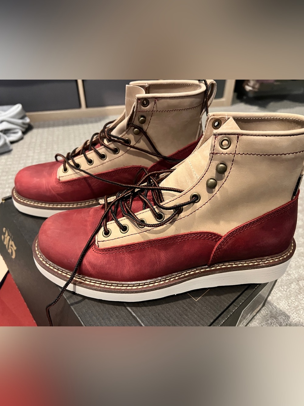 Taft Cherry/Cream Men's Boots - Two-Tone Lace-Up